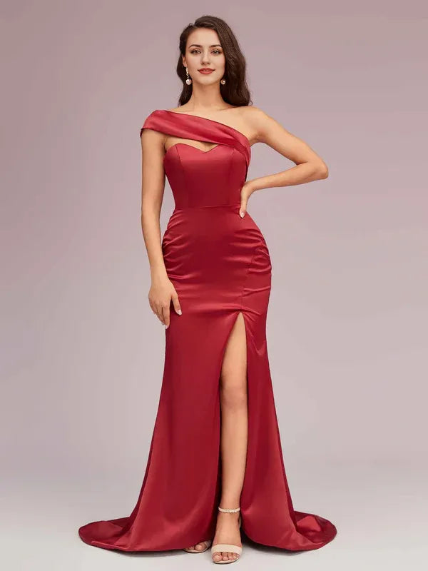 Robe de soirée sirène sexy asymétrique, longue et douce, en satin, avec traîne et fente